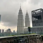 Star Residence 1R1B Klcc